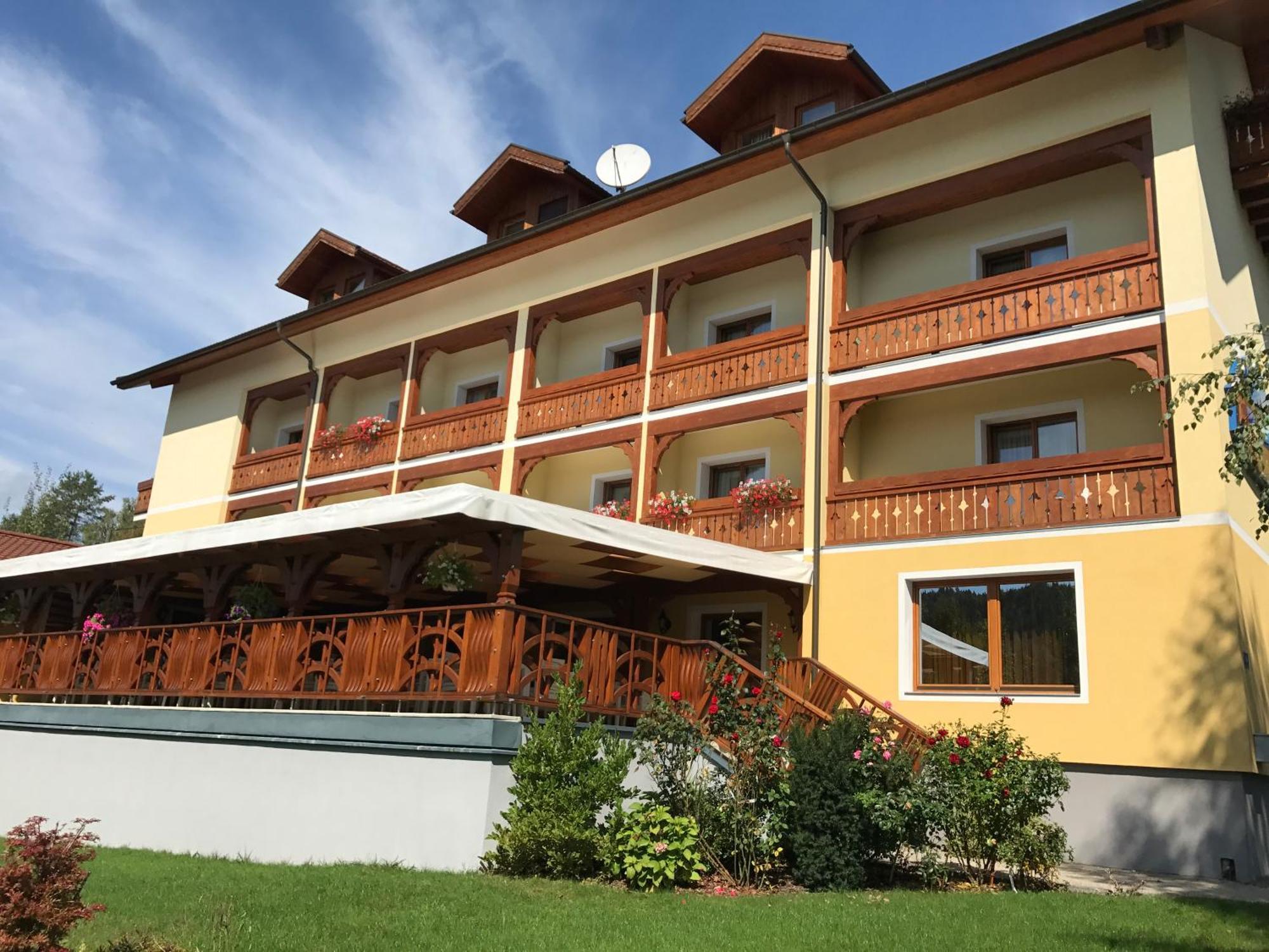 Hotel Alex Санкт-Канциан Экстерьер фото