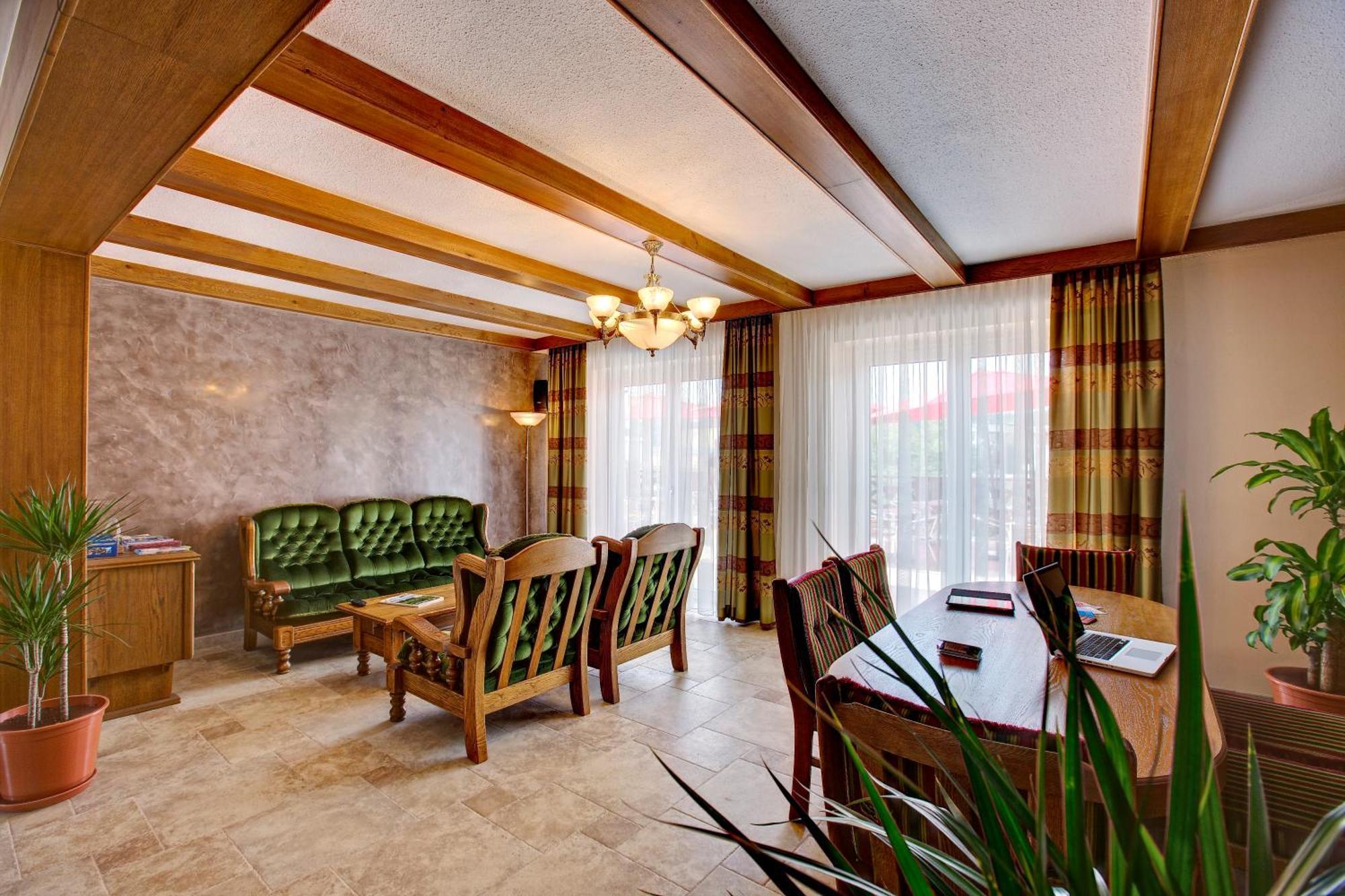 Hotel Alex Санкт-Канциан Экстерьер фото