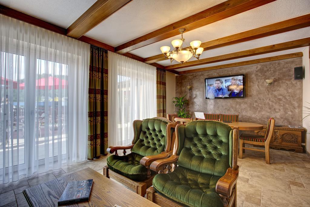 Hotel Alex Санкт-Канциан Экстерьер фото