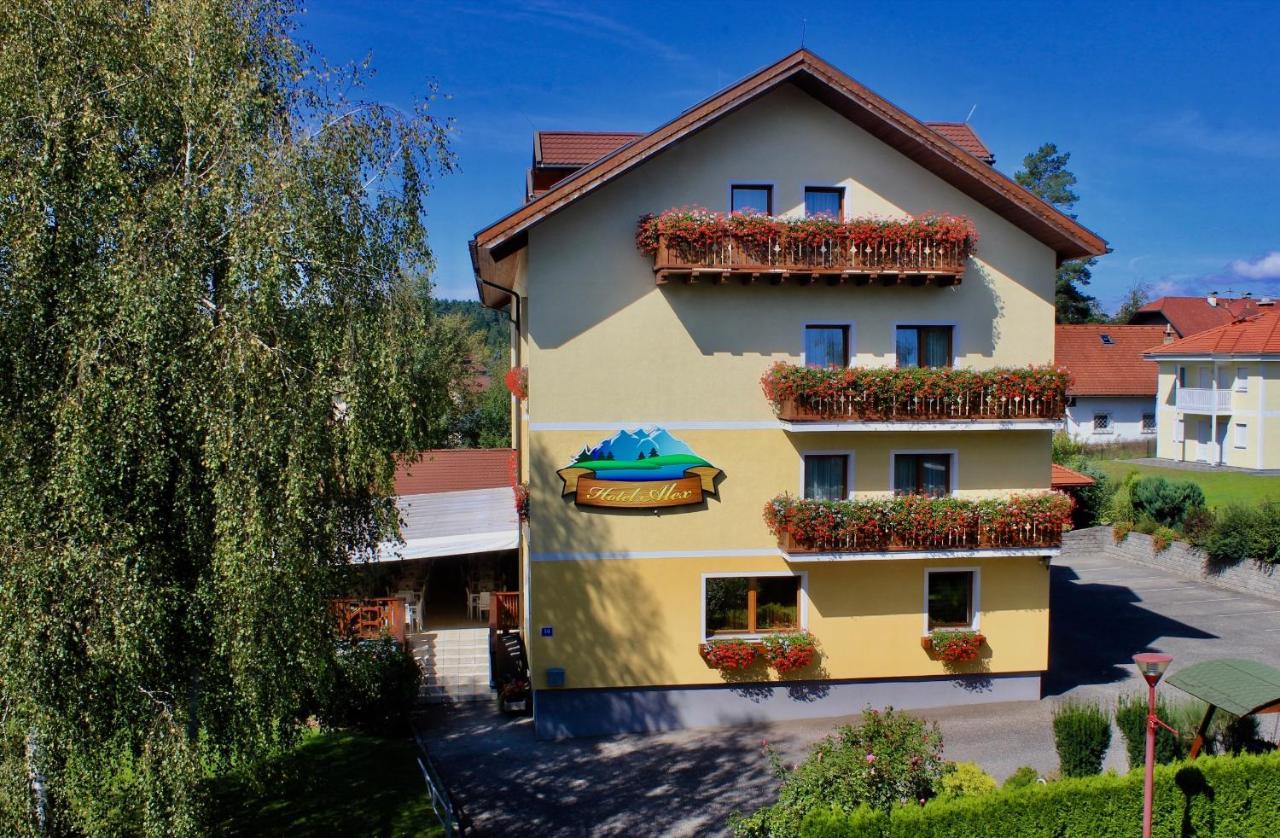 Hotel Alex Санкт-Канциан Экстерьер фото